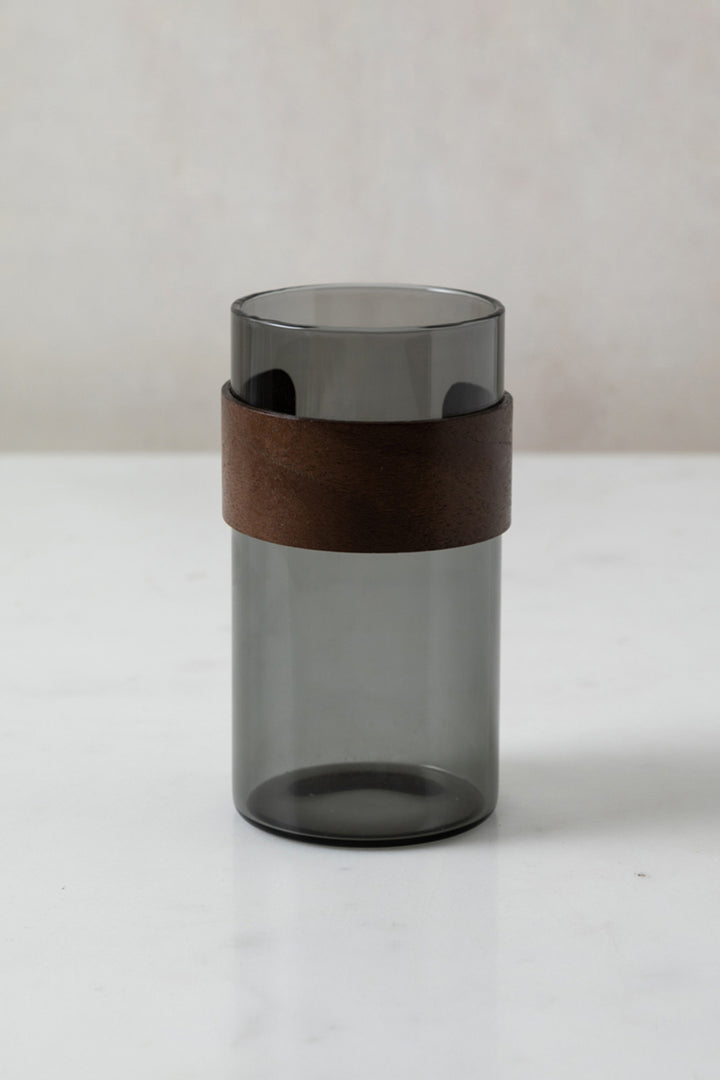 VASO GRIS CON GRIP DE MADERA 350 ML