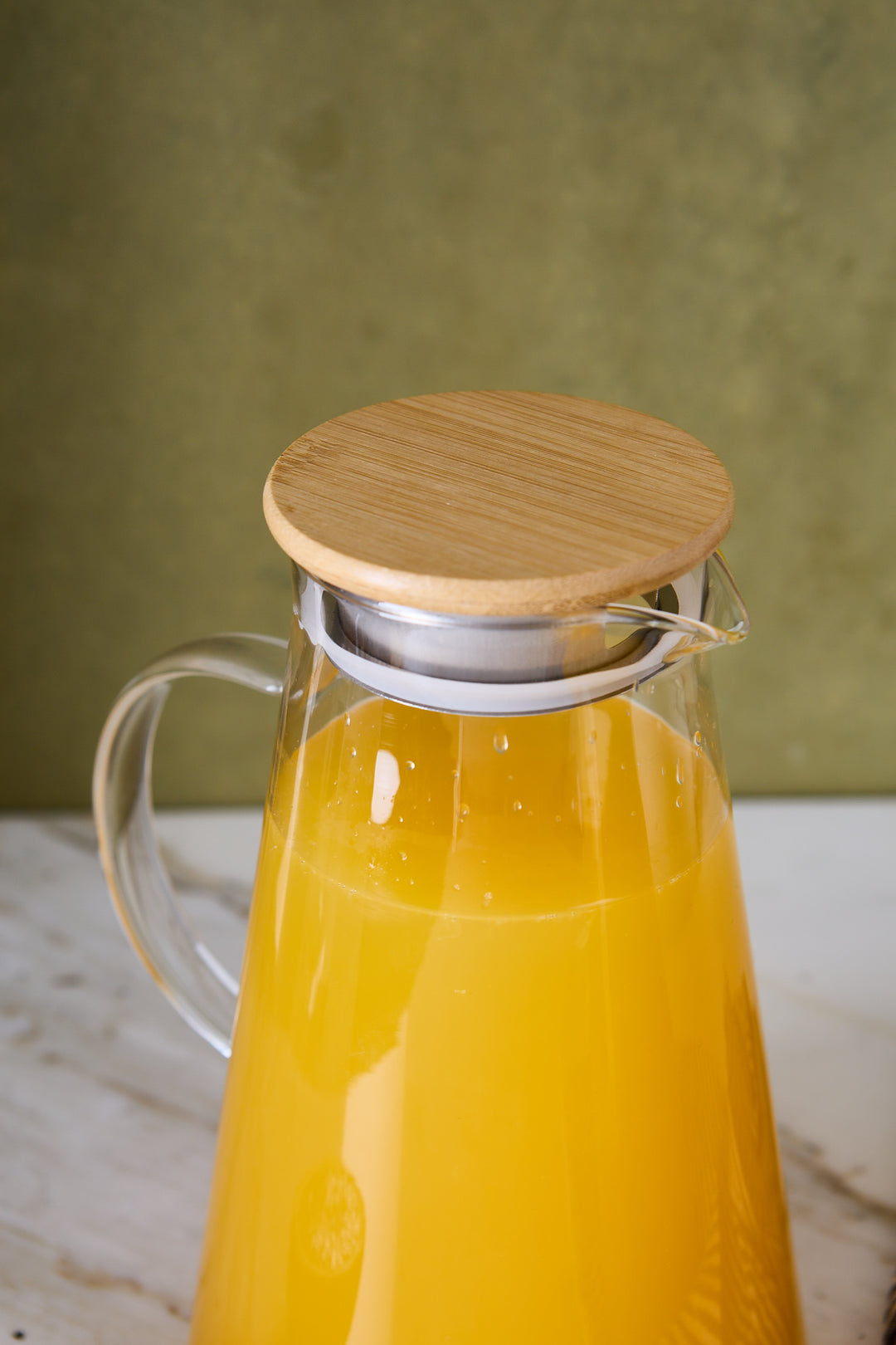 JARRA DE VIDRIO & TAPA BAMBÚ 1.9 L