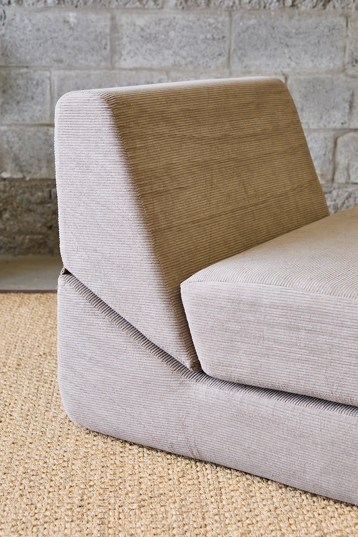 SILLON EN CAJA TATAMI 81X92X69