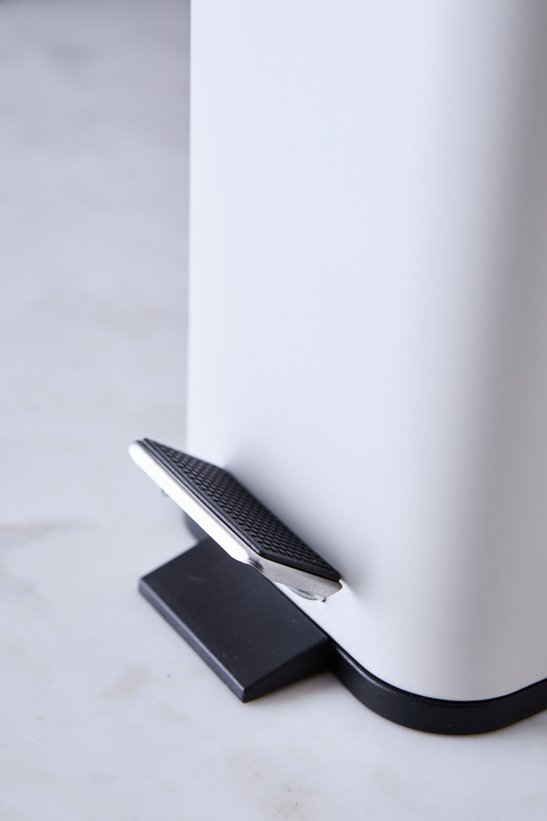 CESTO DE BASURA FINE CREAM & BAMBÚ 5 L