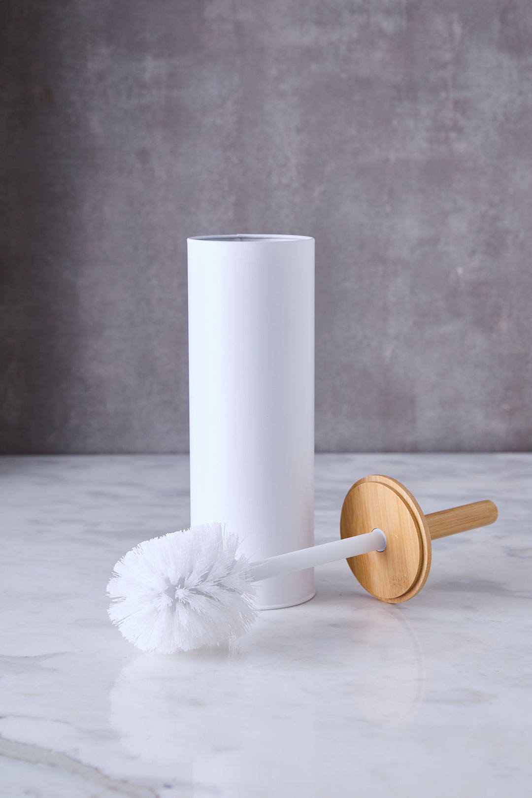 CEPILLO LIMPIA INODORO WHITE & BAMBÚ