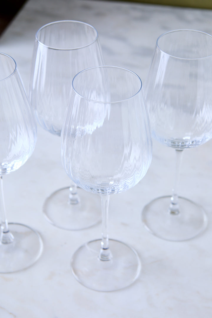 COPA DE VINO FACETADA 570ML x 4