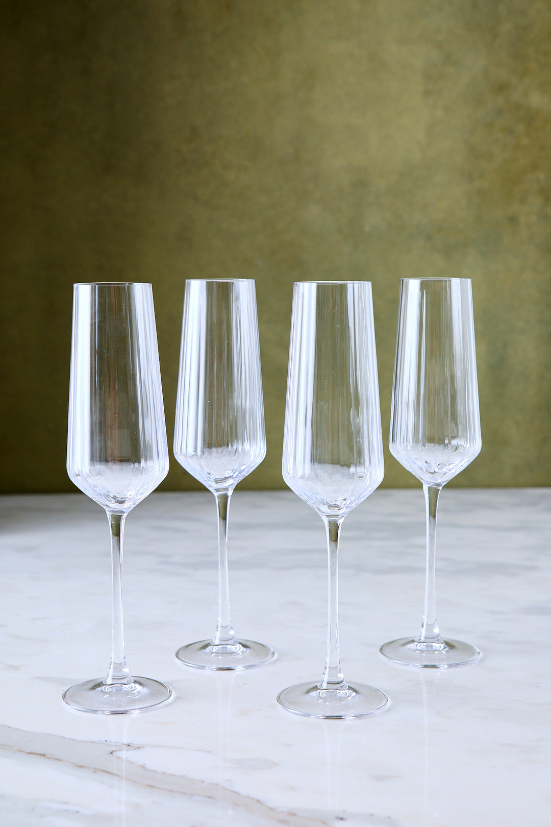 COPA DE CHAMPAGNE FACETADA 270ML x 4