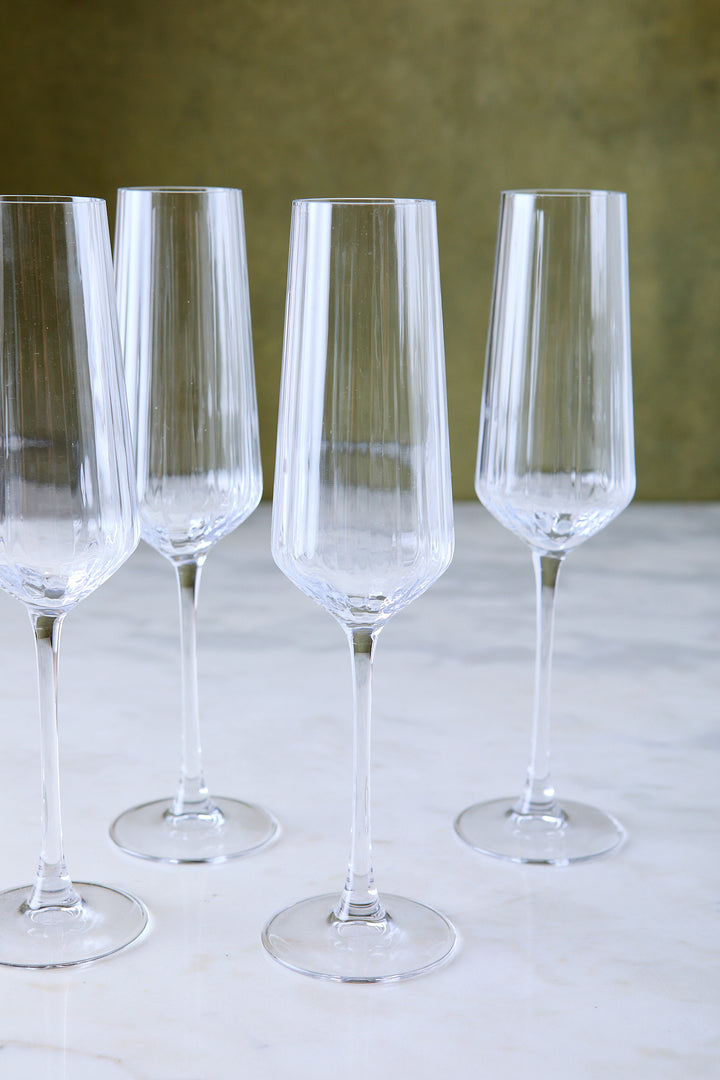 COPA DE CHAMPAGNE FACETADA 270ML x 4