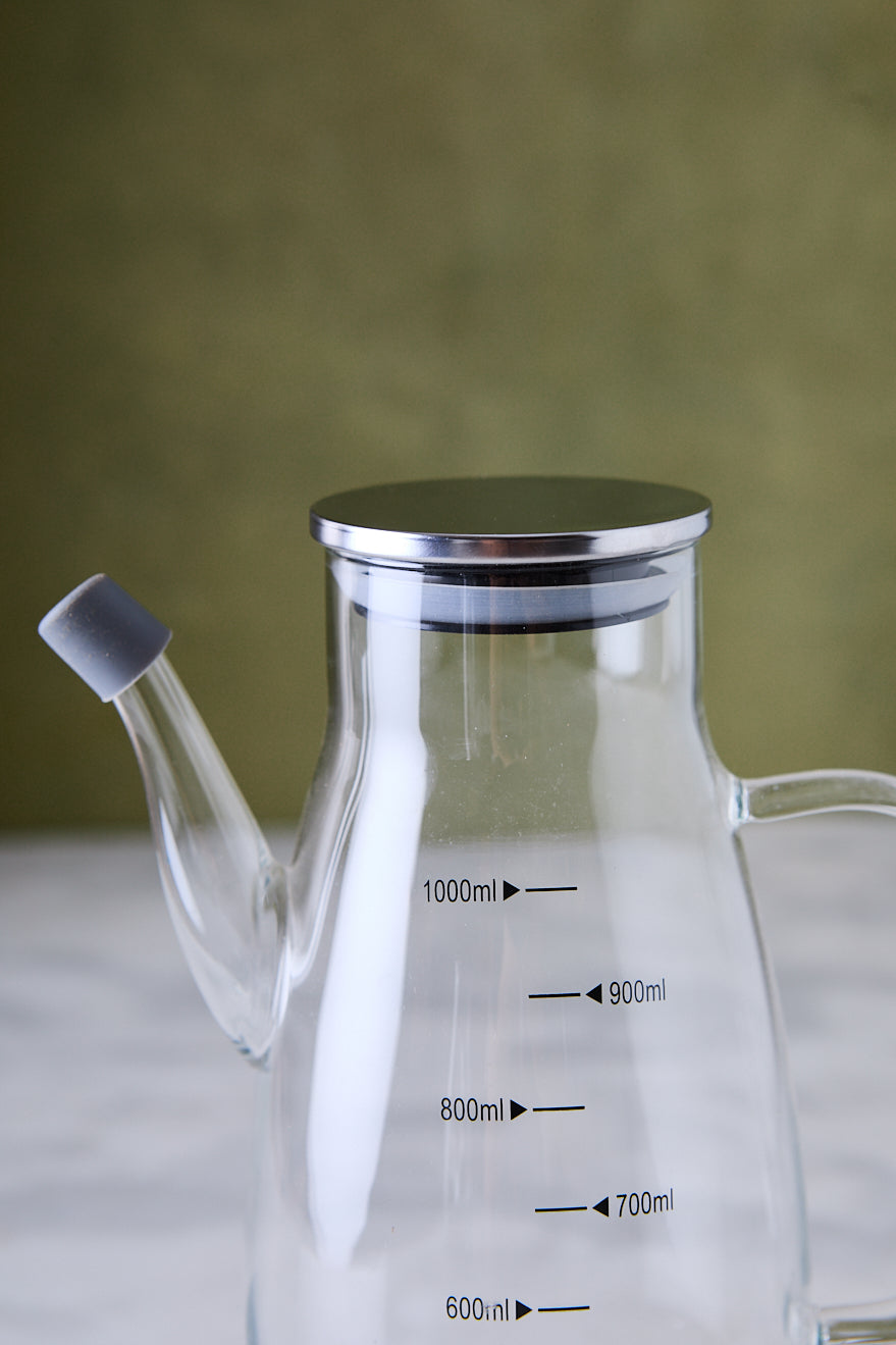 ACEITERA DE VIDRIO MEDIDORA TAPA DE ACERO 1L