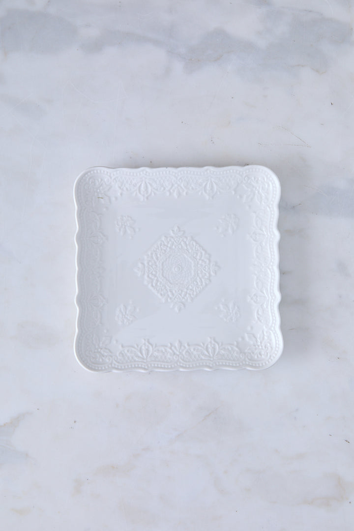 PLATO CUADRADO WINDSOR BRODERIE 17CM
