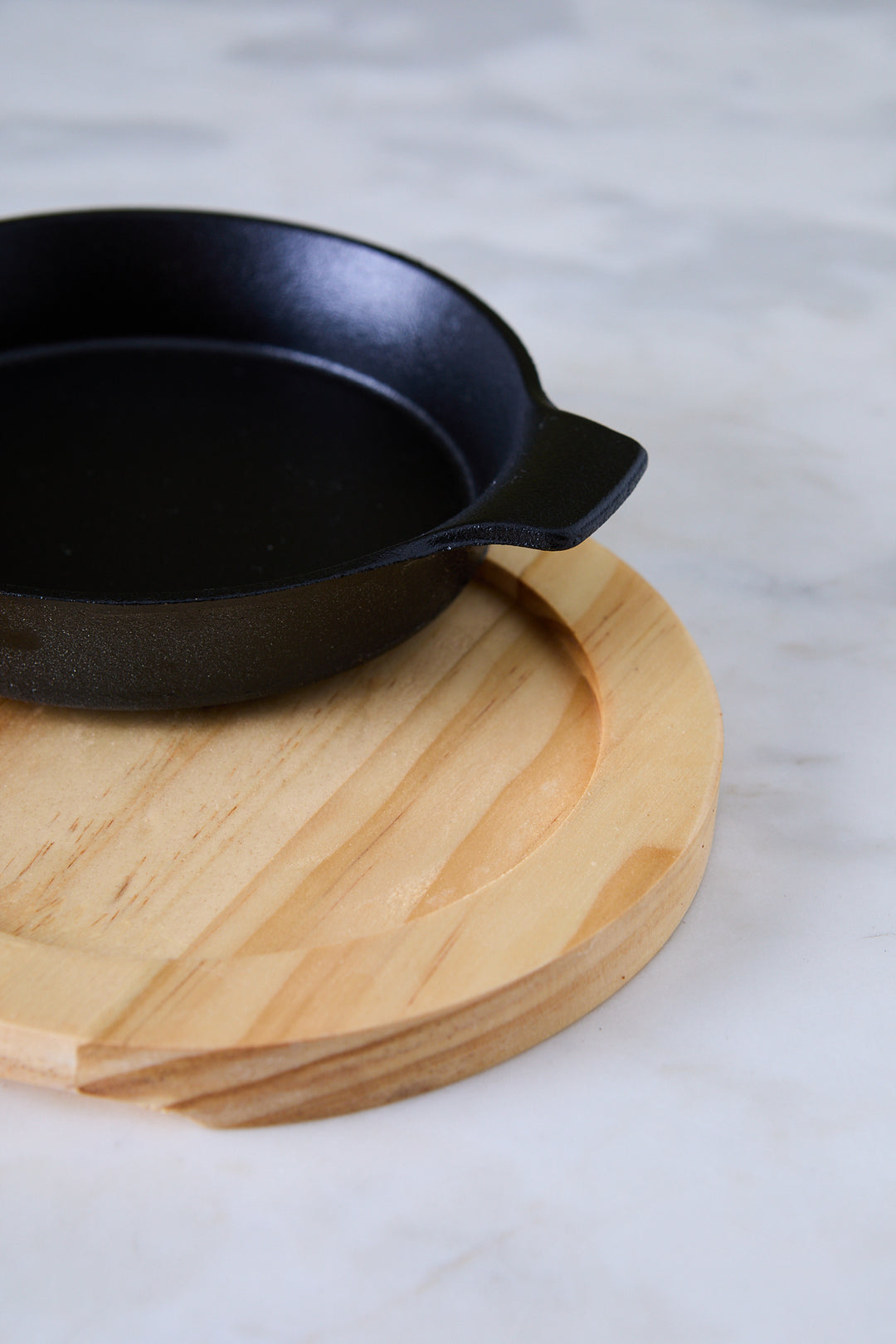 PROVOLETERA DE HIERRO CON BANDEJA 15CM