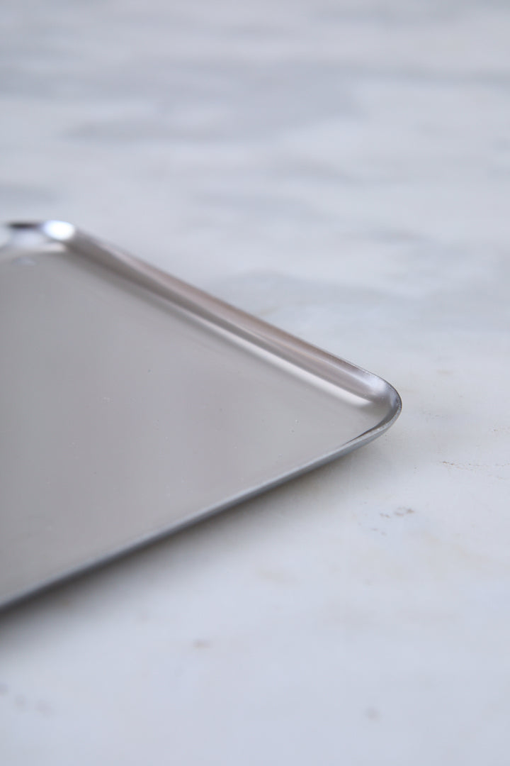 BANDEJA CUADRADA ACERO ESPEJADO 17CM