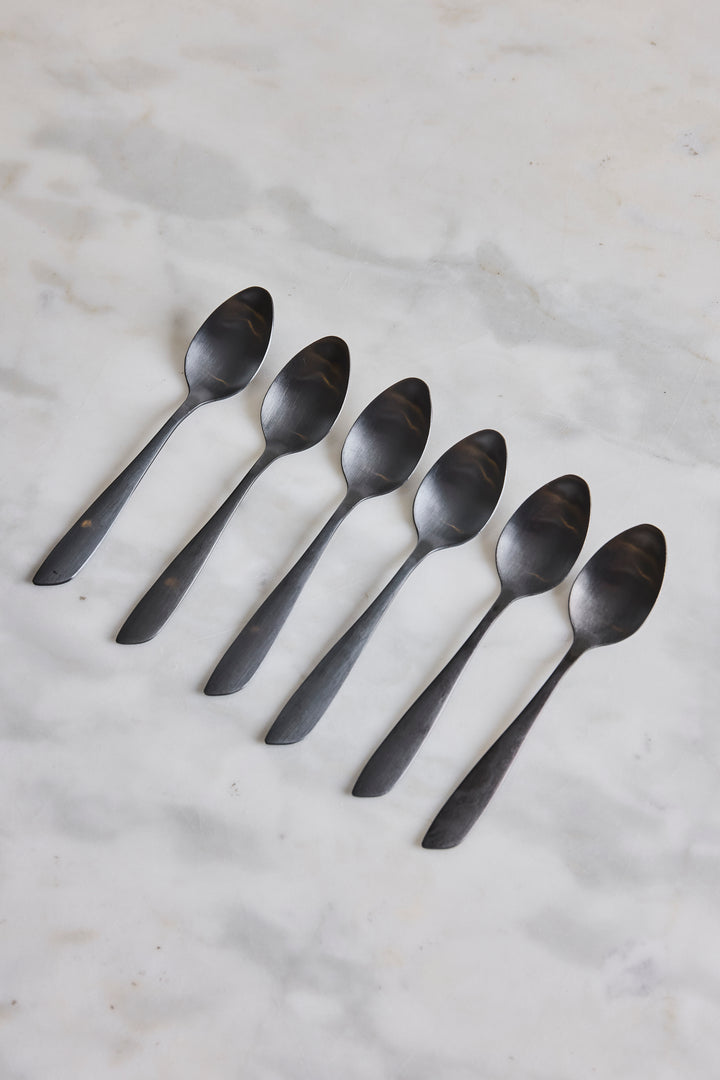 CUCHARA DE POSTRE DE ACERO BLACK 15 CM x 6
