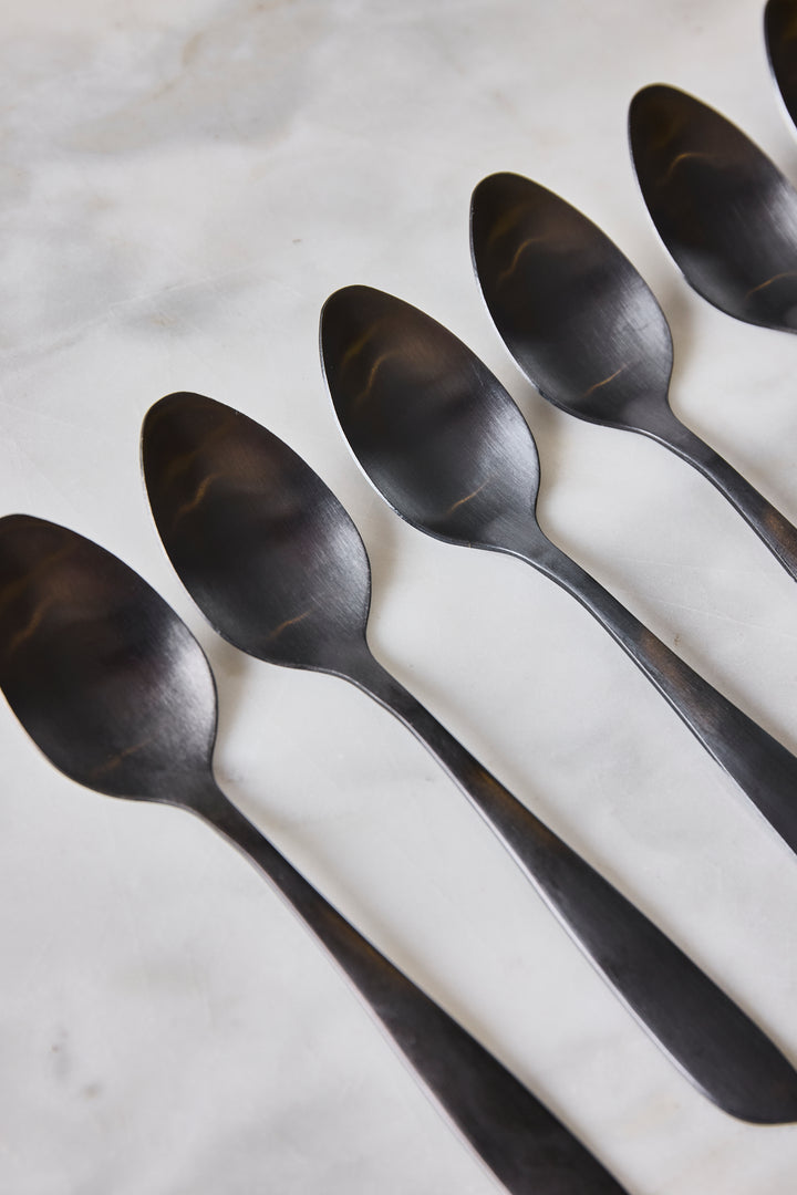 CUCHARA DE POSTRE DE ACERO BLACK 15 CM x 6
