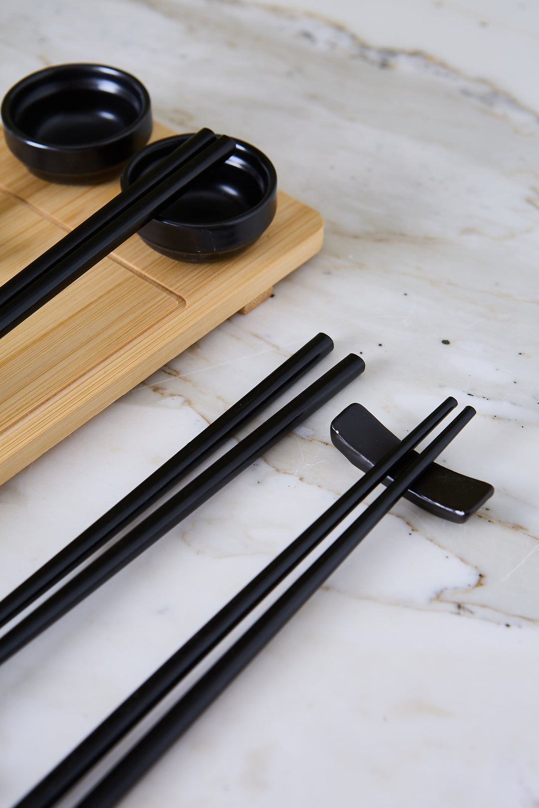 SET DE SUSHI BAMBÚ & PORCELANA NISHI