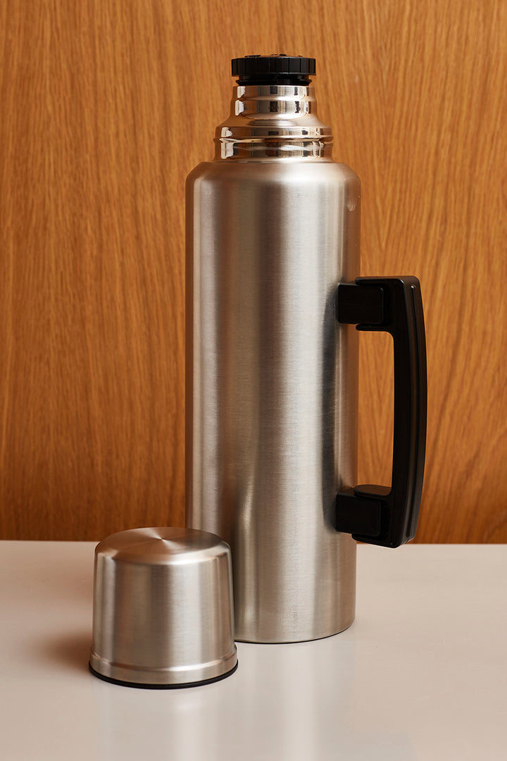 TERMO DE ACERO INOXIDABLE SILVER 1.5 L