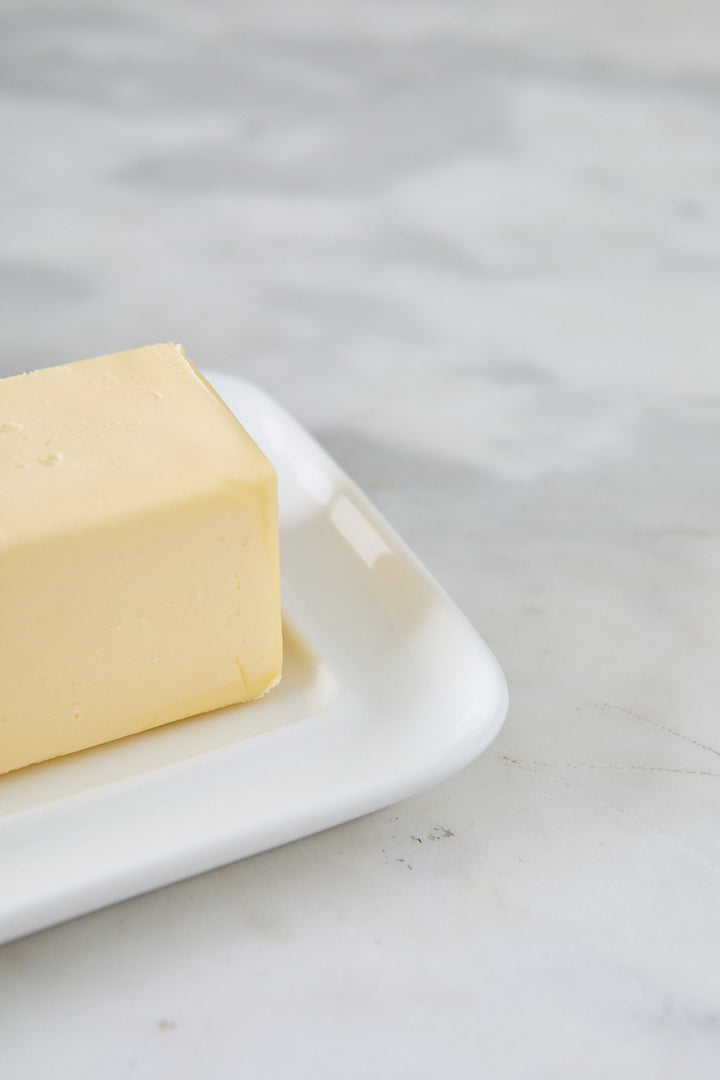 MANTEQUERA DE PORCELANA WHITE 16CM