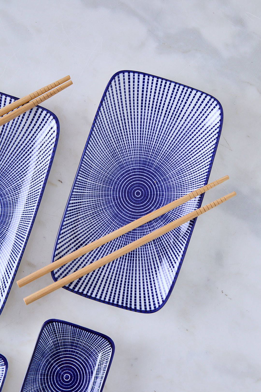 SET DE SUSHI PORCELANA & BAMBÚ MIZU