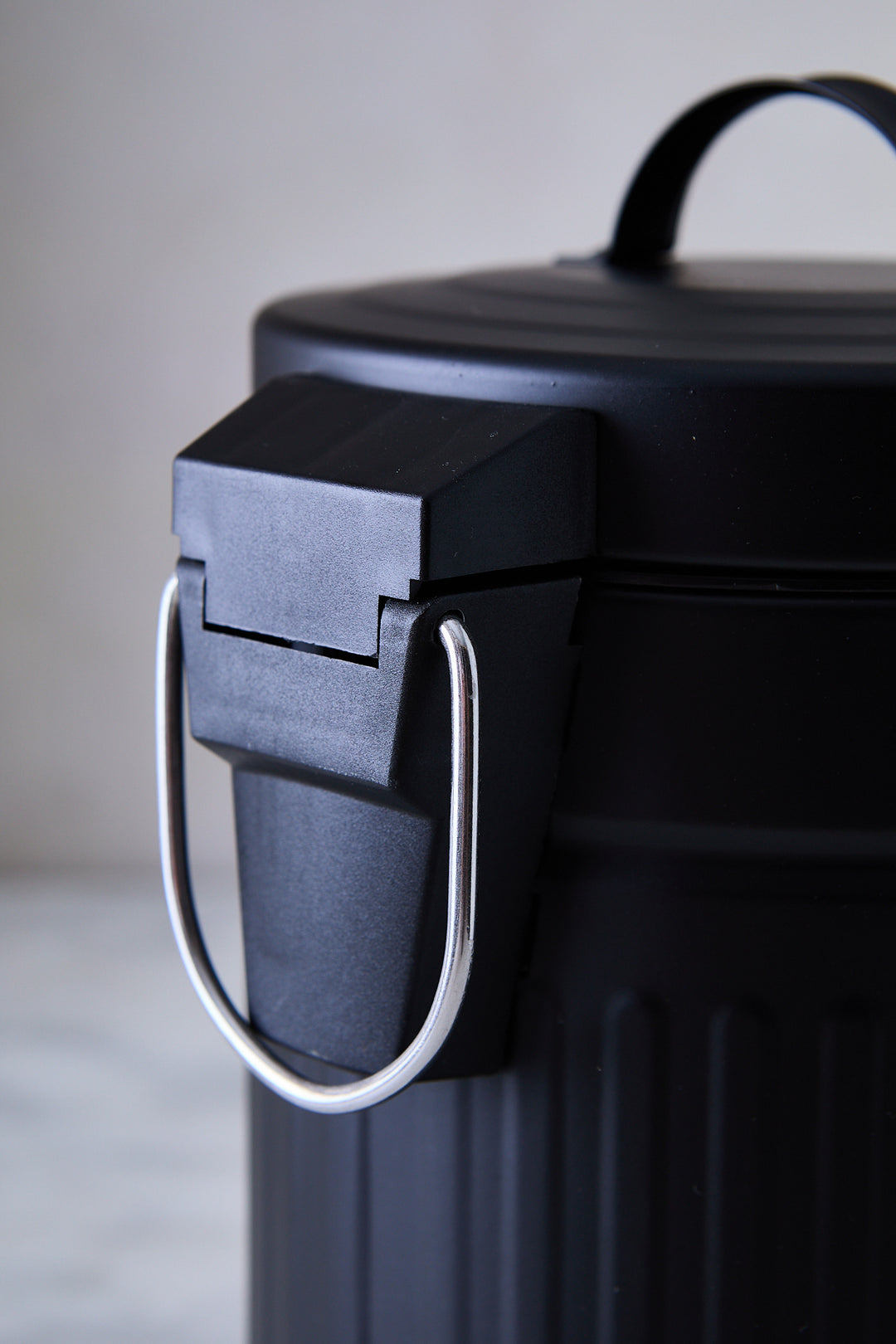 CESTO DE BASURA CLASSIC BLACK 3 L