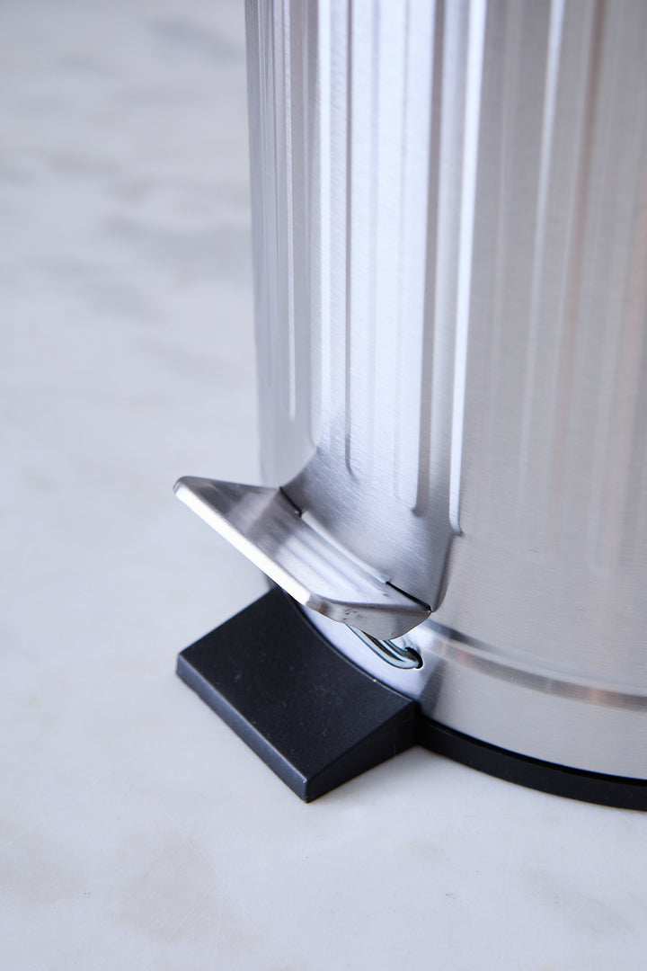 CESTO DE BASURA CLASSIC SILVER 5 L