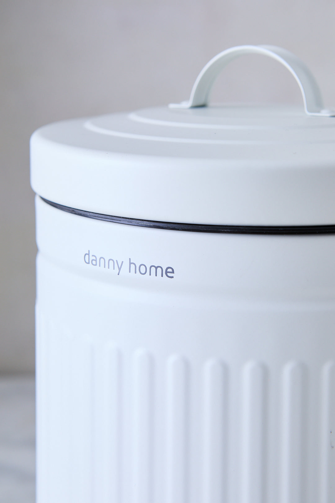 CESTO DE BASURA CLASSIC WHITE 5 L