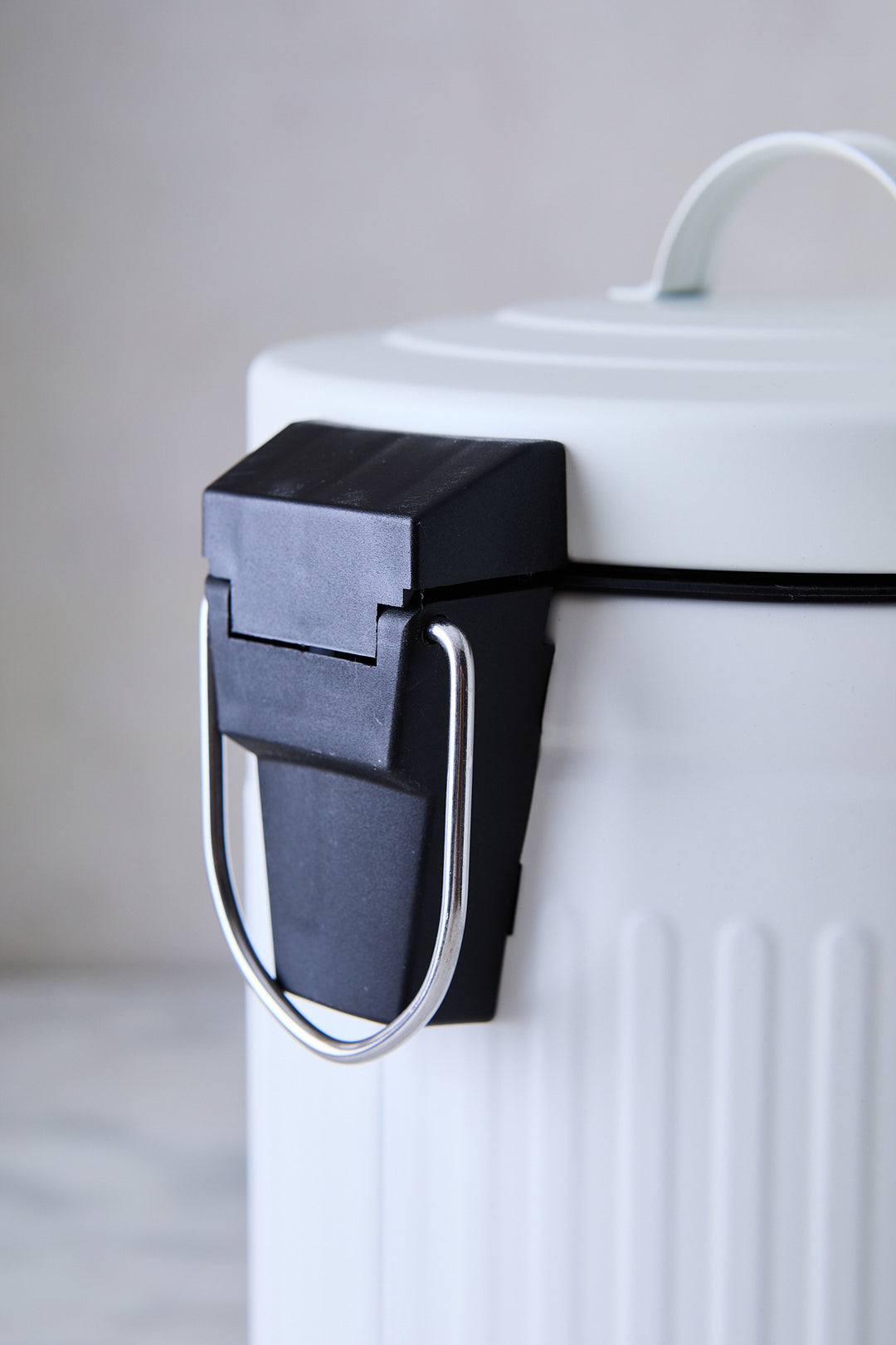 CESTO DE BASURA CLASSIC WHITE 3 L