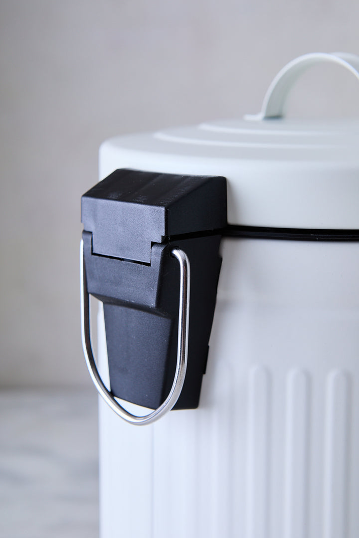 CESTO DE BASURA CLASSIC WHITE 3 L