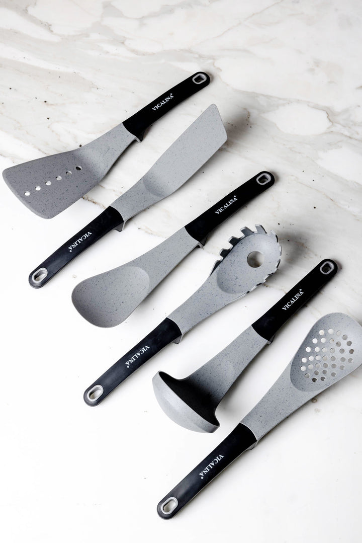 SET DE UTENSILIOS NYLON GRAY MANGO SILICONA BLACK