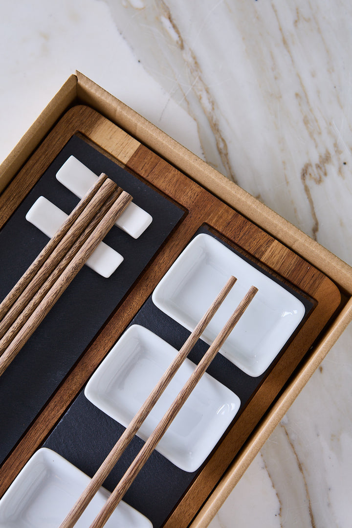 SET DE SUSHI ACACIA & PORCELANA KAZE