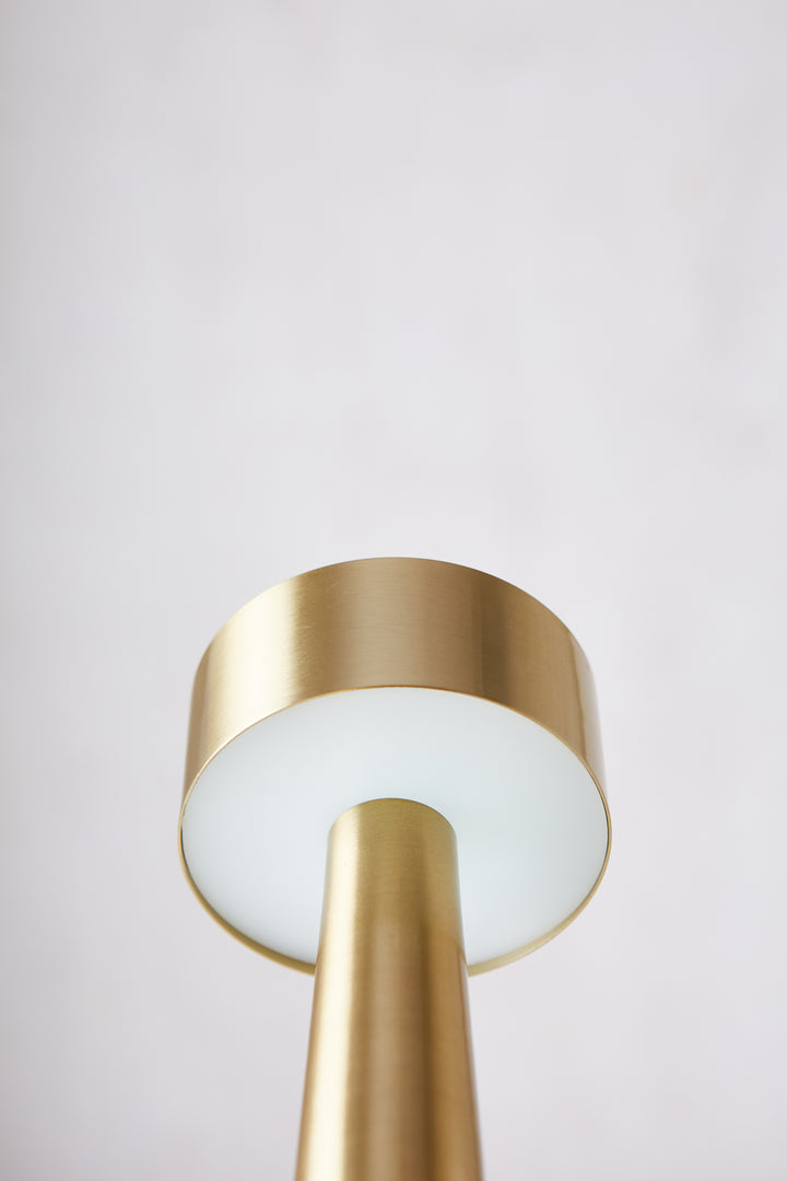 LAMPARA CHESS LED GOLD