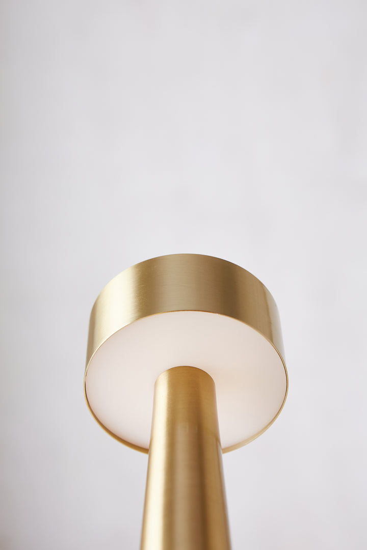 LAMPARA CHESS LED GOLD