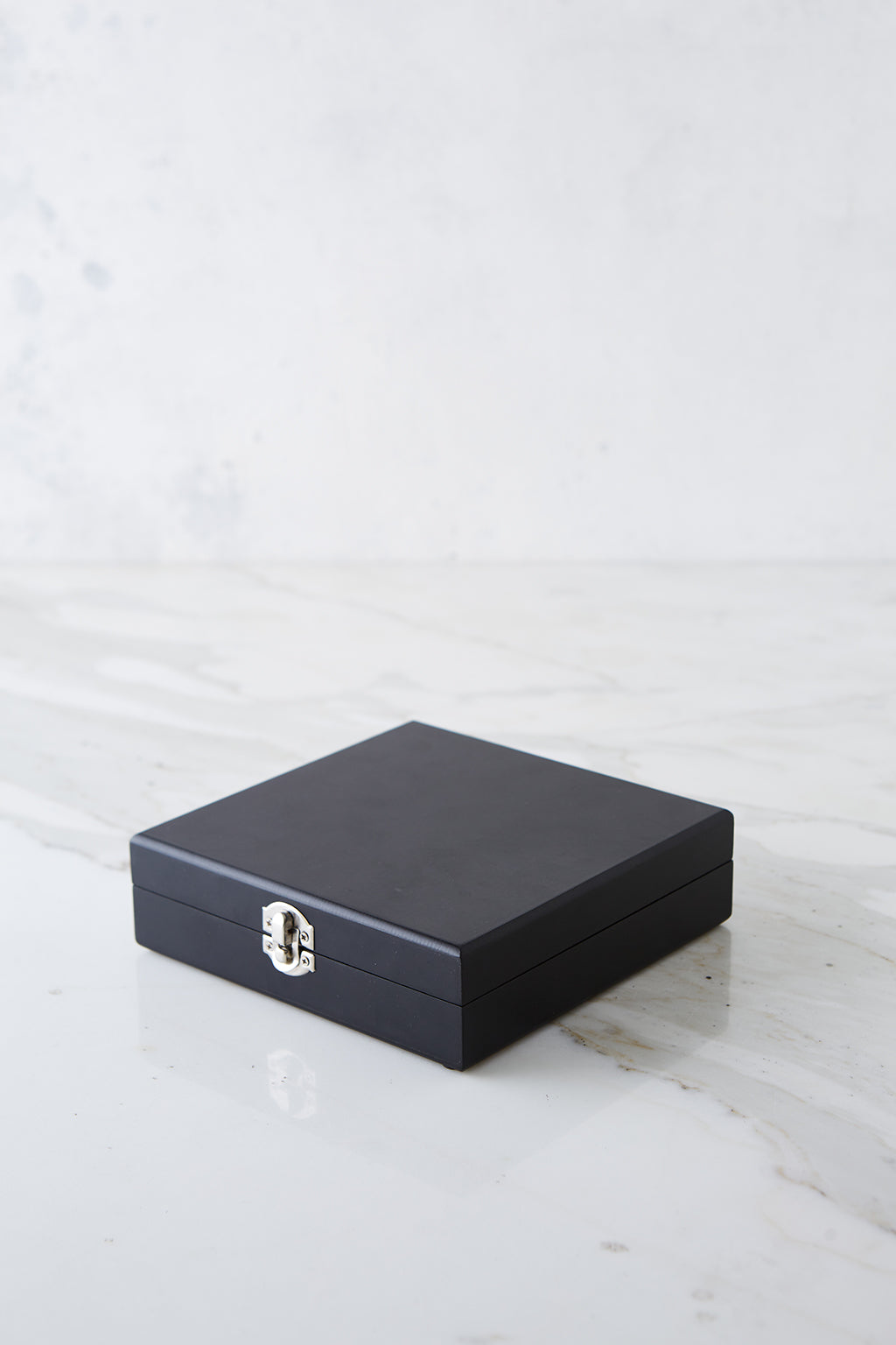 Set De Vino X 4 Accesorios Caja Madera