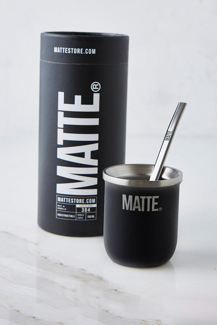 Mate Black Con Bombilla