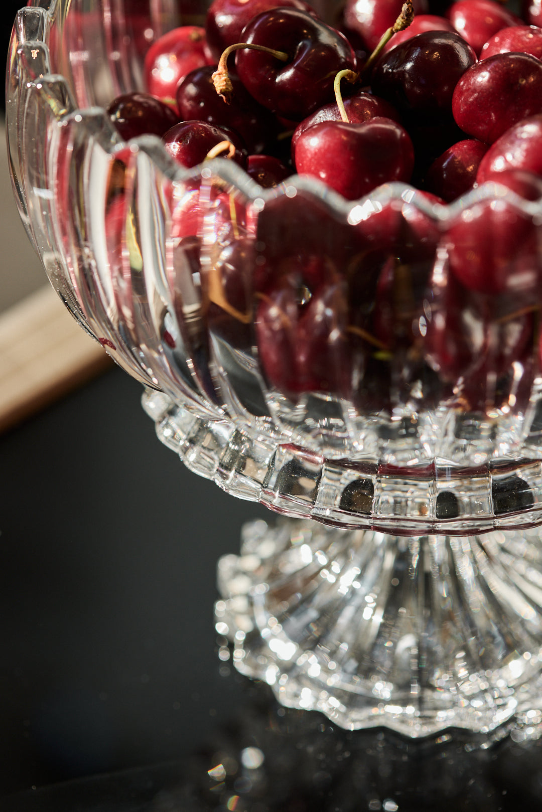 RECIPIENTE DE VIDRIO CON PIE TRIUMPH 22CM